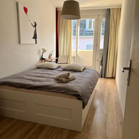 Cool & Central 2 Bedroom In Heart Of Eaux-Vives ジュネーブ エクステリア 写真