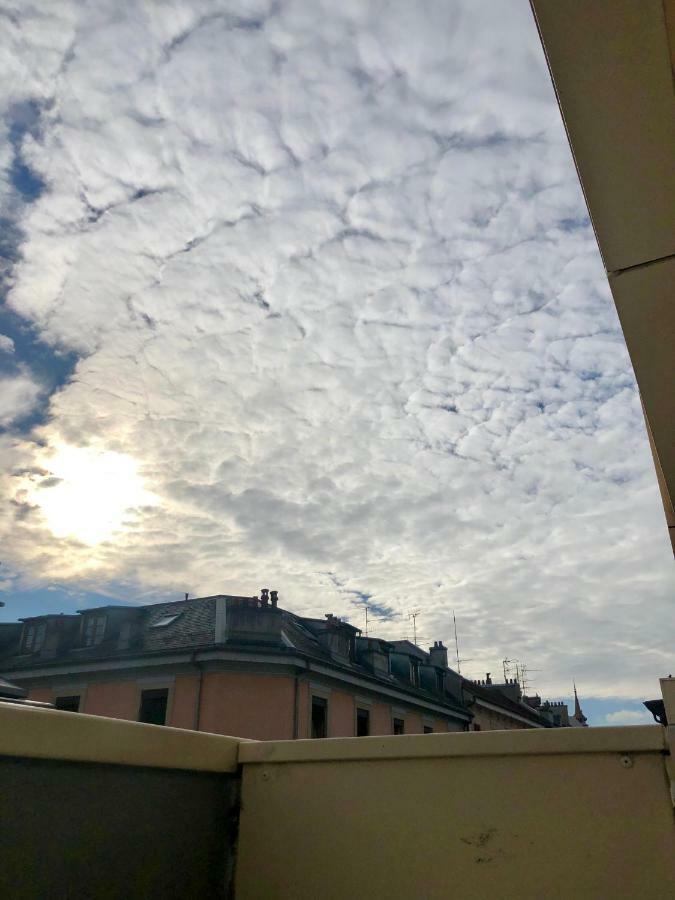 Cool & Central 2 Bedroom In Heart Of Eaux-Vives ジュネーブ エクステリア 写真
